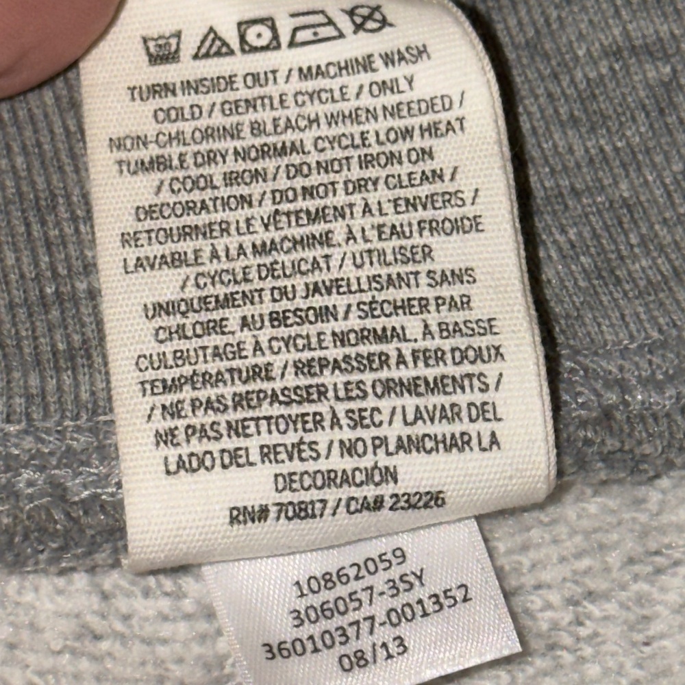 PINK Victoria’s Secret Medium Gray Jogger Sweatpants Gold Silver Sequin Logo Y2K - Picture 11 of 11